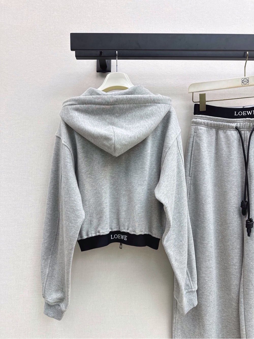 Loewe Light Gray Hoodie & Jogger Set with Black Trim - Picture 3 of 6